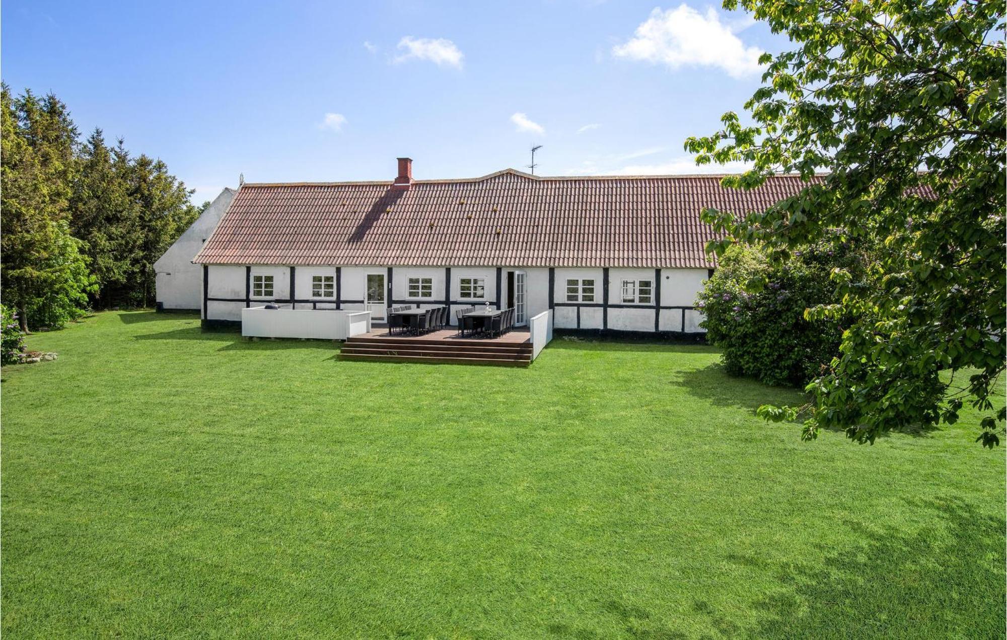 Spidsegaard Villa Neksø Eksteriør bilde